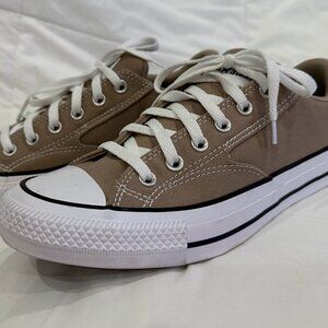 Converse Chuck Taylor All Star Malden Street Size 9